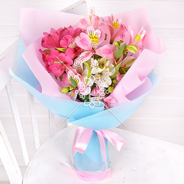 Нежность в каждом лепестке - букет из альстромерий